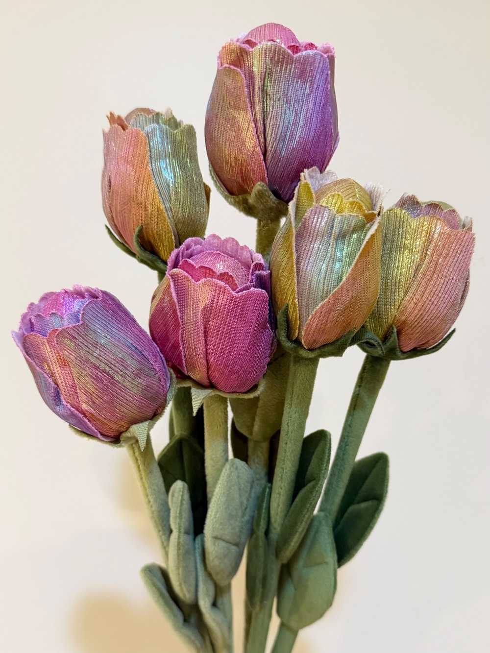 CJ Hendry Flower Market Plush: Gold and Pink Iridescent x6 Rose Buds
